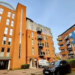 Luxury Cinema 2 Bed Centre Free Parking * Leeds (West Yorkshire)