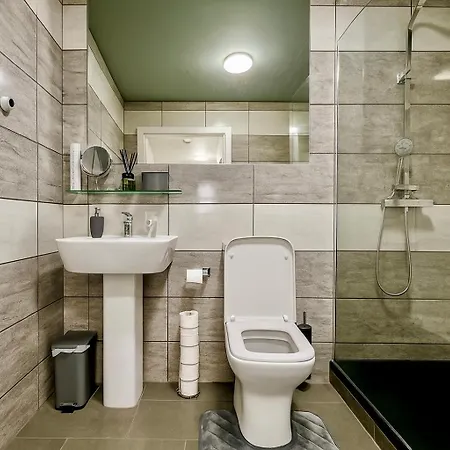 Luxury Cinema 2 Bed Centre Free Parking Apartamento