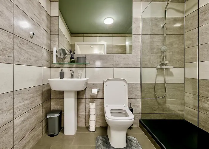 Luxury Cinema 2 Bed Centre Free Parking Apartamento